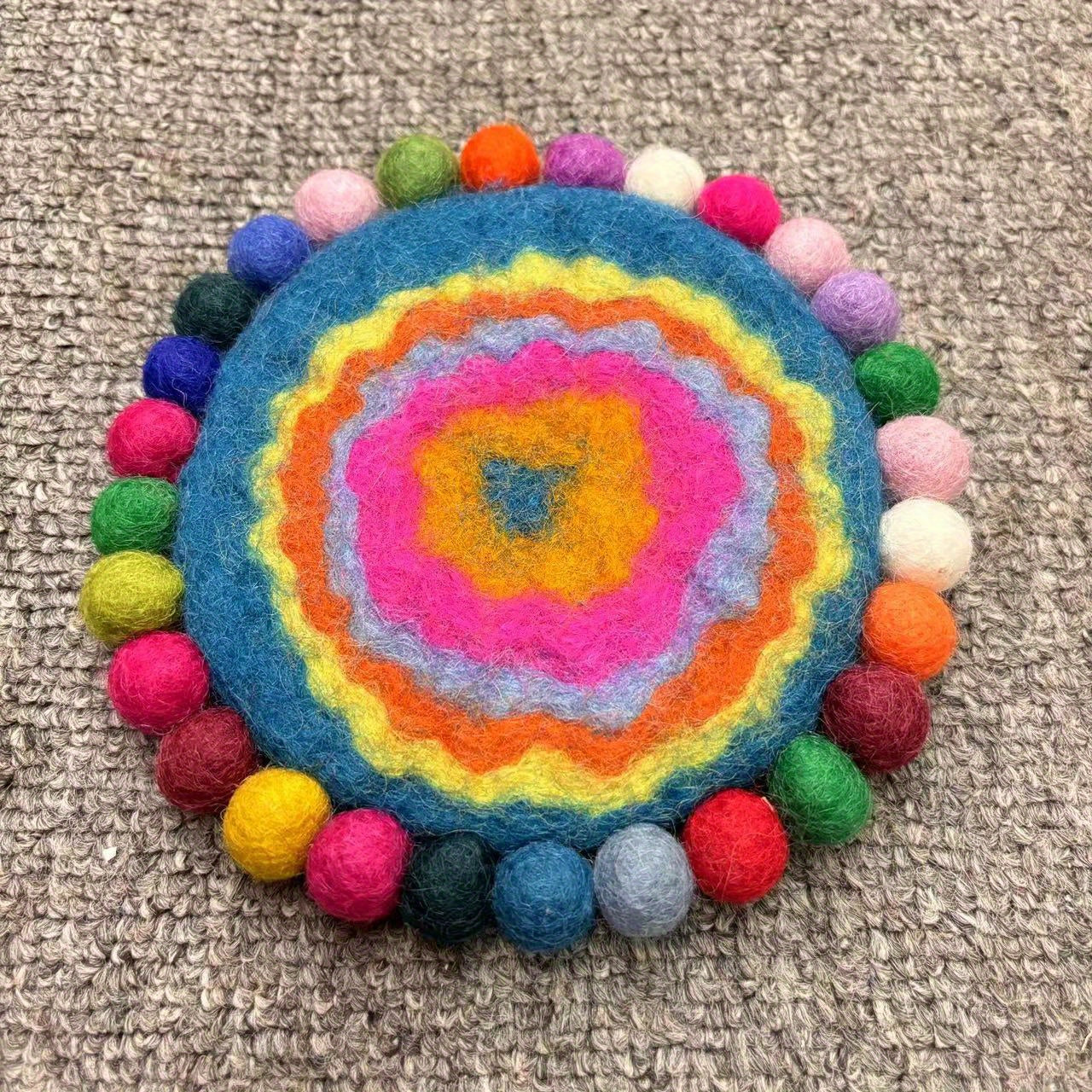 Set of 3-Piece Handmade Wool Felt Bohemian Rainbow Donut Pads - Heat-Resistant, Anti-Scalding, Anti-Slip Kitchen Pot Pads for Home & Coffee Tables