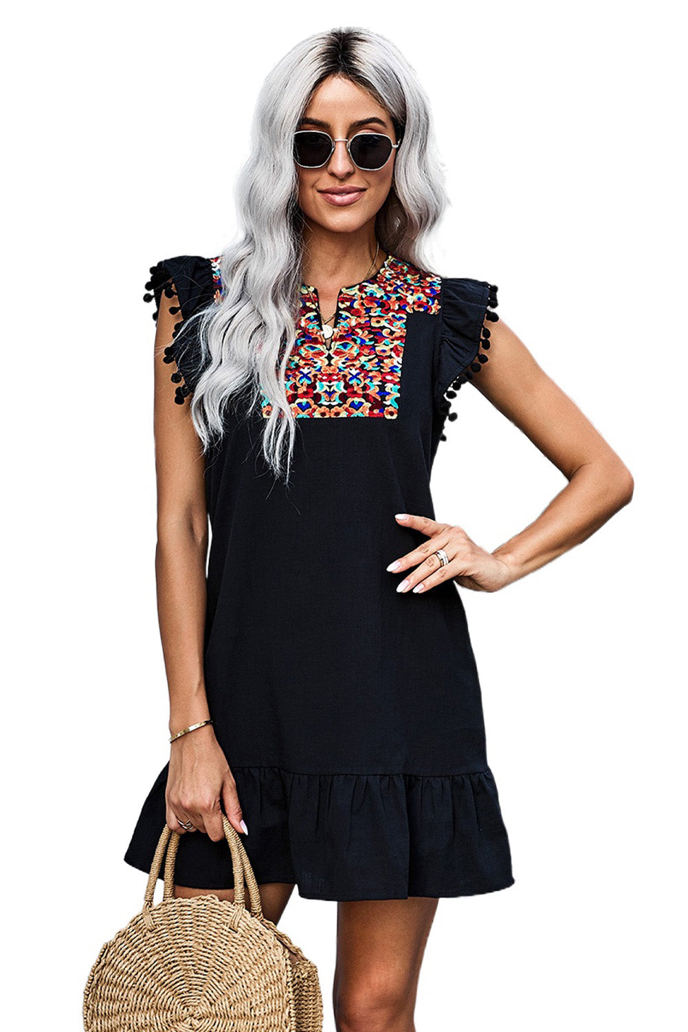 Chic Black Pom Pom A-Line Dress with Ruffled Sleeveless Design - Perfect for Evening Parties and Casual Day Wear