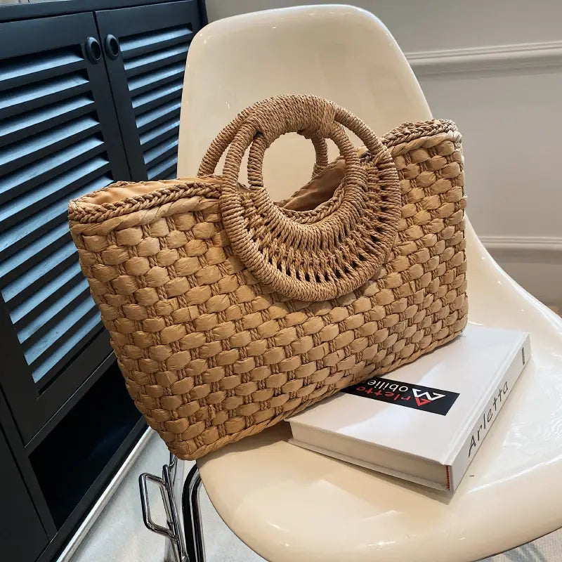 Boho Straw Bag Women Summer Handbag Half Moon Shape Rattan Woven Shopper Bag Large Capacity Beach Bag Vacation Tote Bag