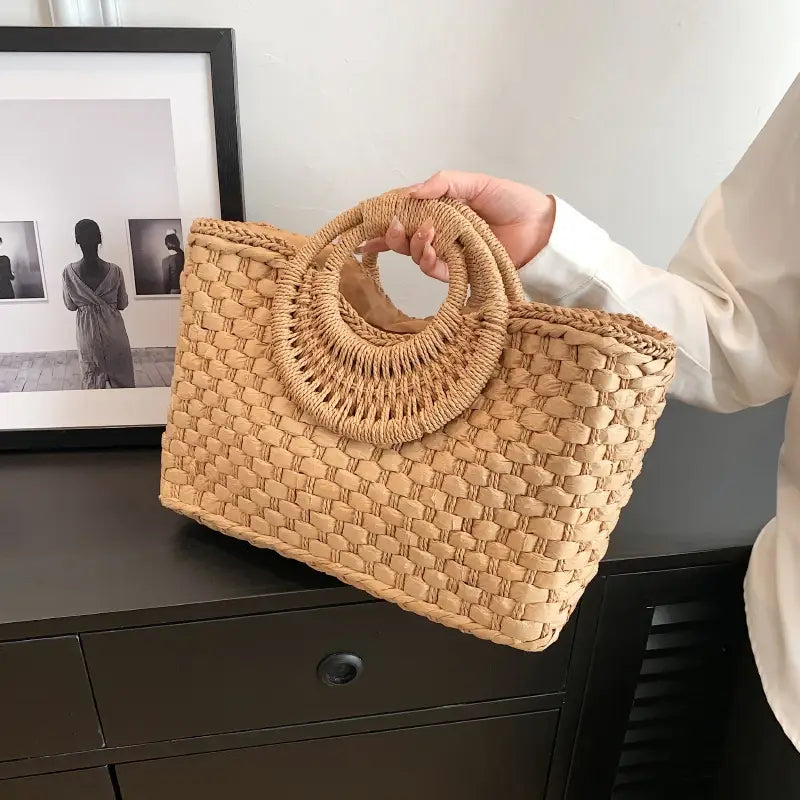 Boho Straw Bag Women Summer Handbag Half Moon Shape Rattan Woven Shopper Bag Large Capacity Beach Bag Vacation Tote Bag