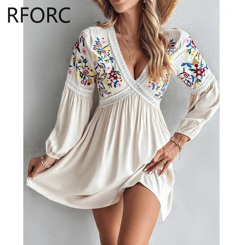 2024 Women Long Sleeves Embroidery Floral V Neck Loose Fit Vacation Mini Dress