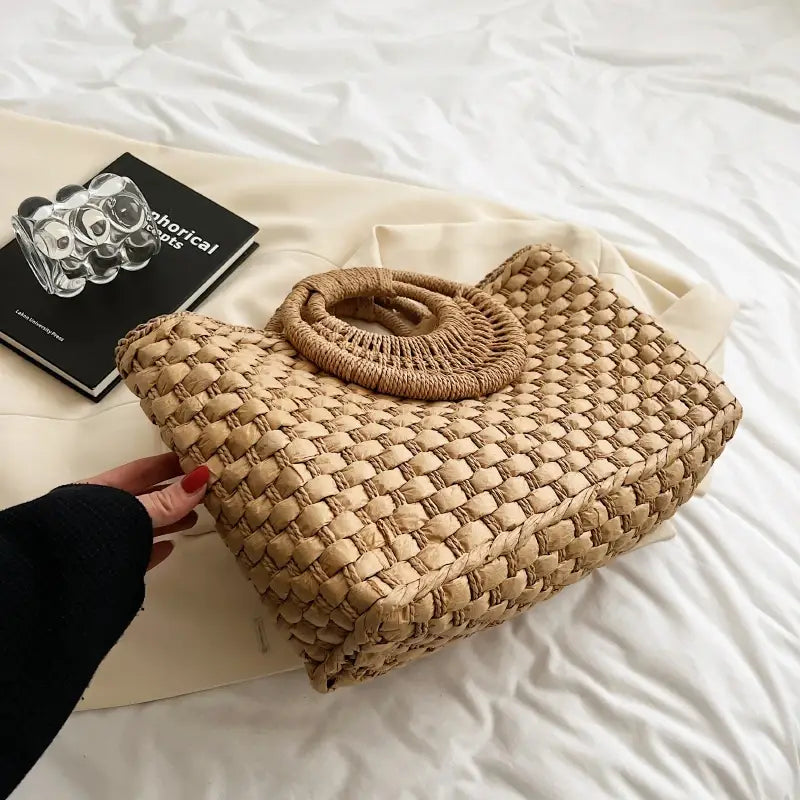 Boho Straw Bag Women Summer Handbag Half Moon Shape Rattan Woven Shopper Bag Large Capacity Beach Bag Vacation Tote Bag